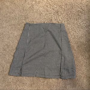 brandy melville plaid mini skirt
